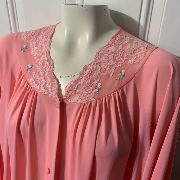 Vintage 70s Shadowline robe size M. - Picture 2 of 8